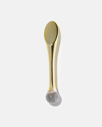 swederm Spatula for applying cream and massaging the eye area
